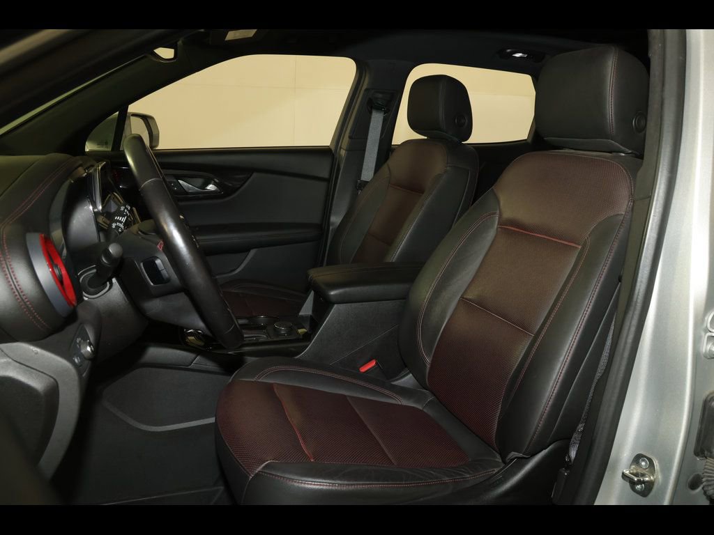 Used 2019 Chevrolet Blazer RS w/ Sun and Wheels Package image 17