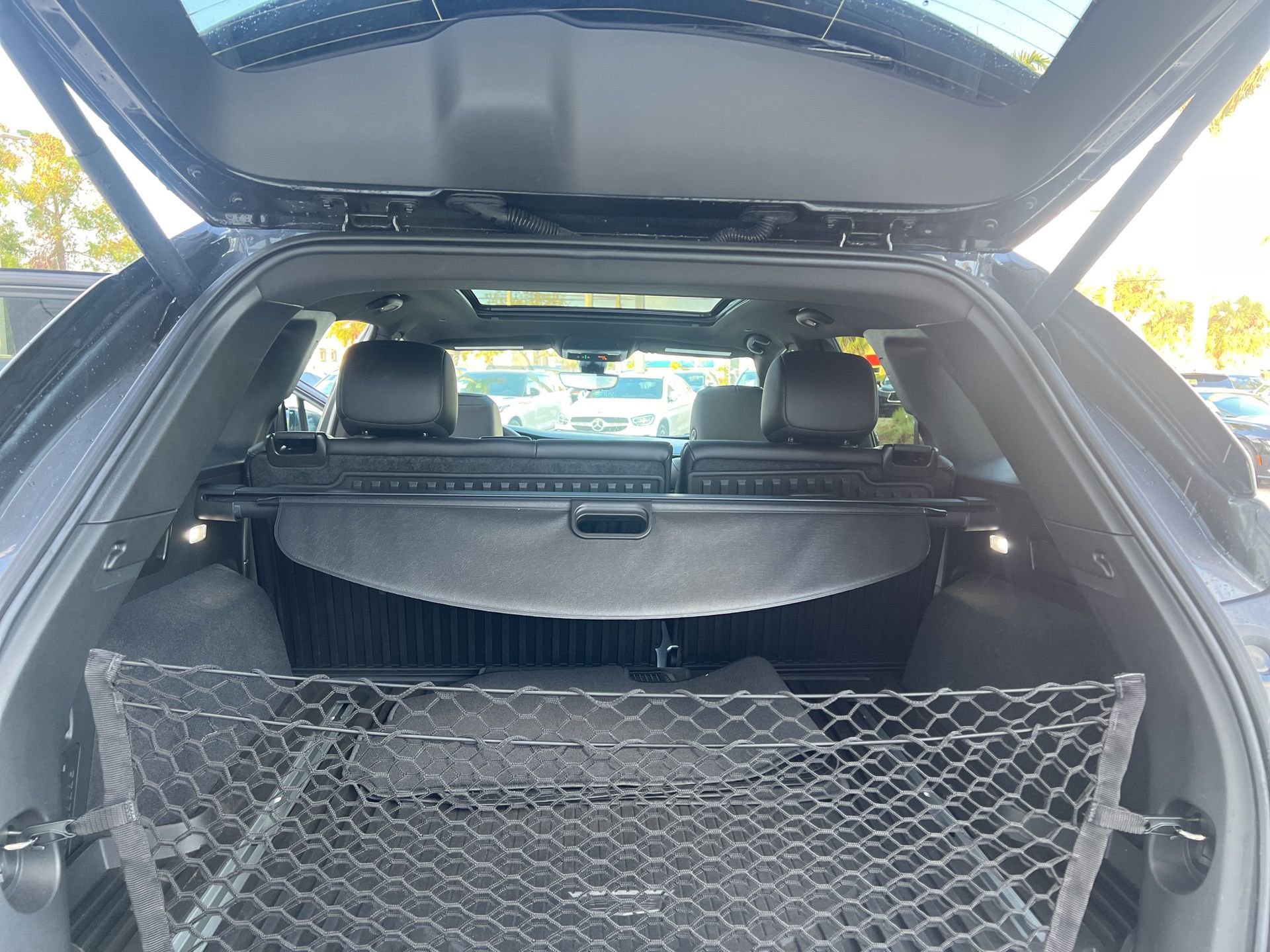 Used 2023 Cadillac XT5 Sportv w/ Technology Package image 12