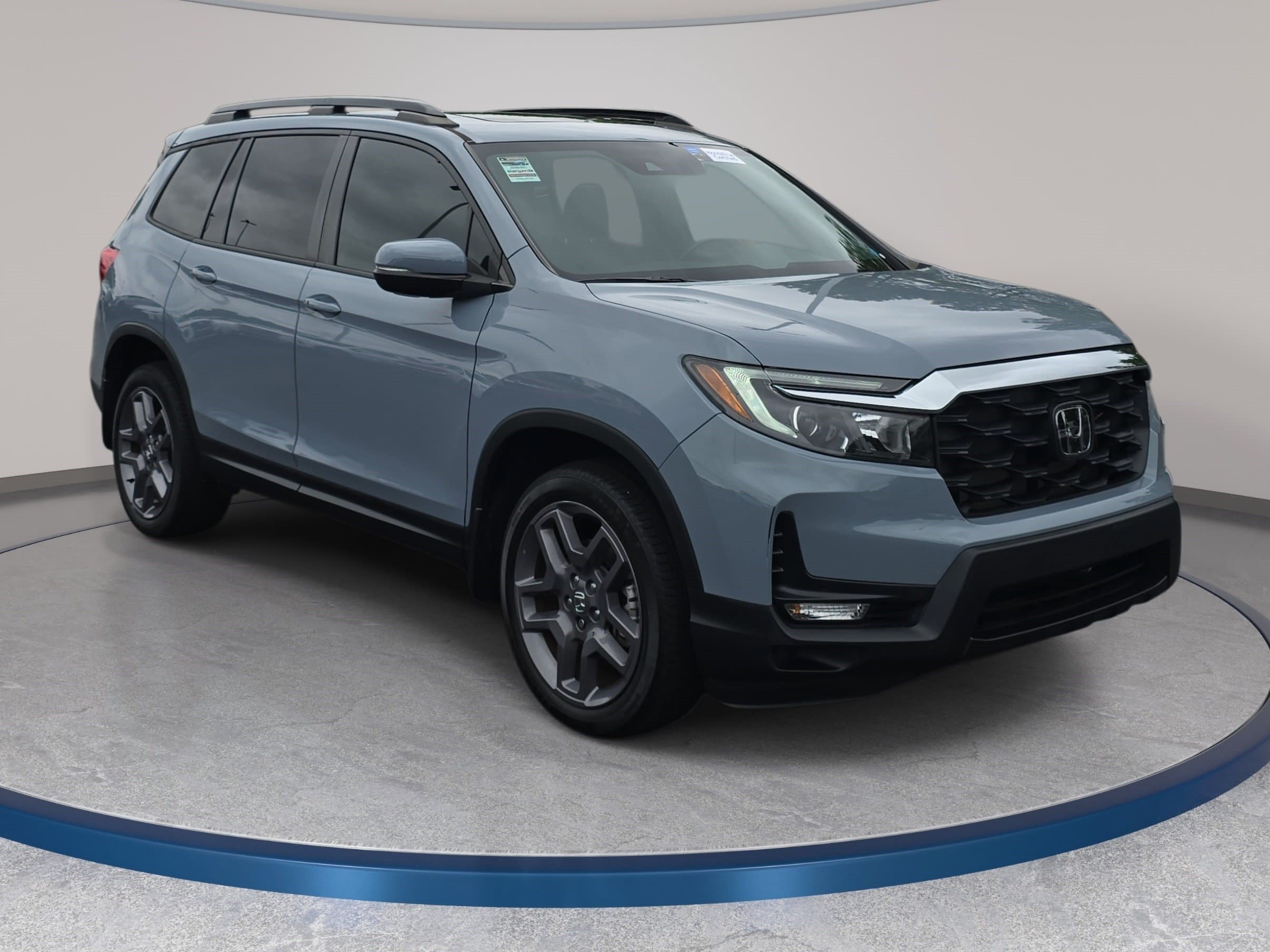 Used 2023 Honda Passport EX-L image 3