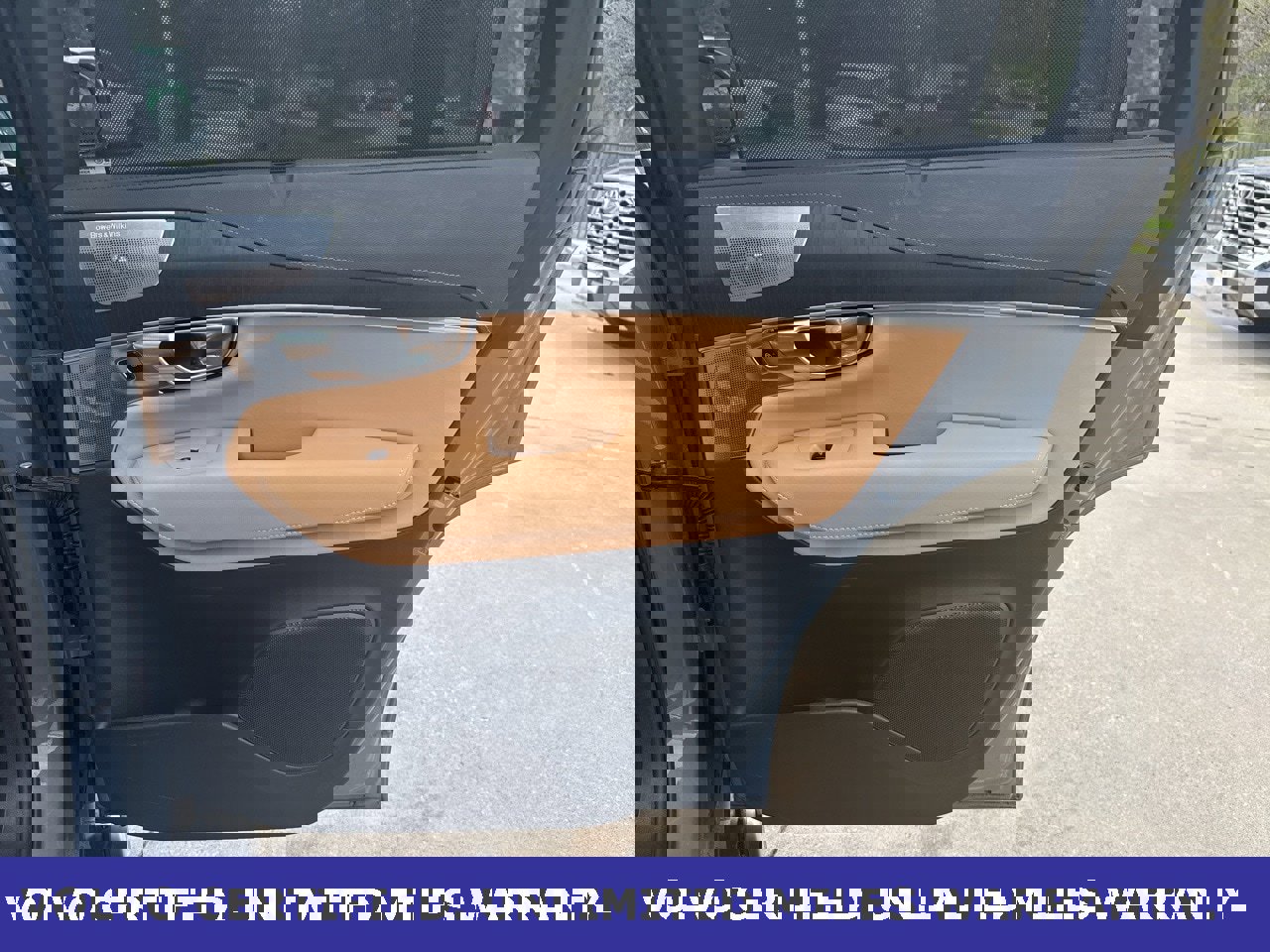 Certified 2023 Volvo XC90 B6 Ultimate image 14