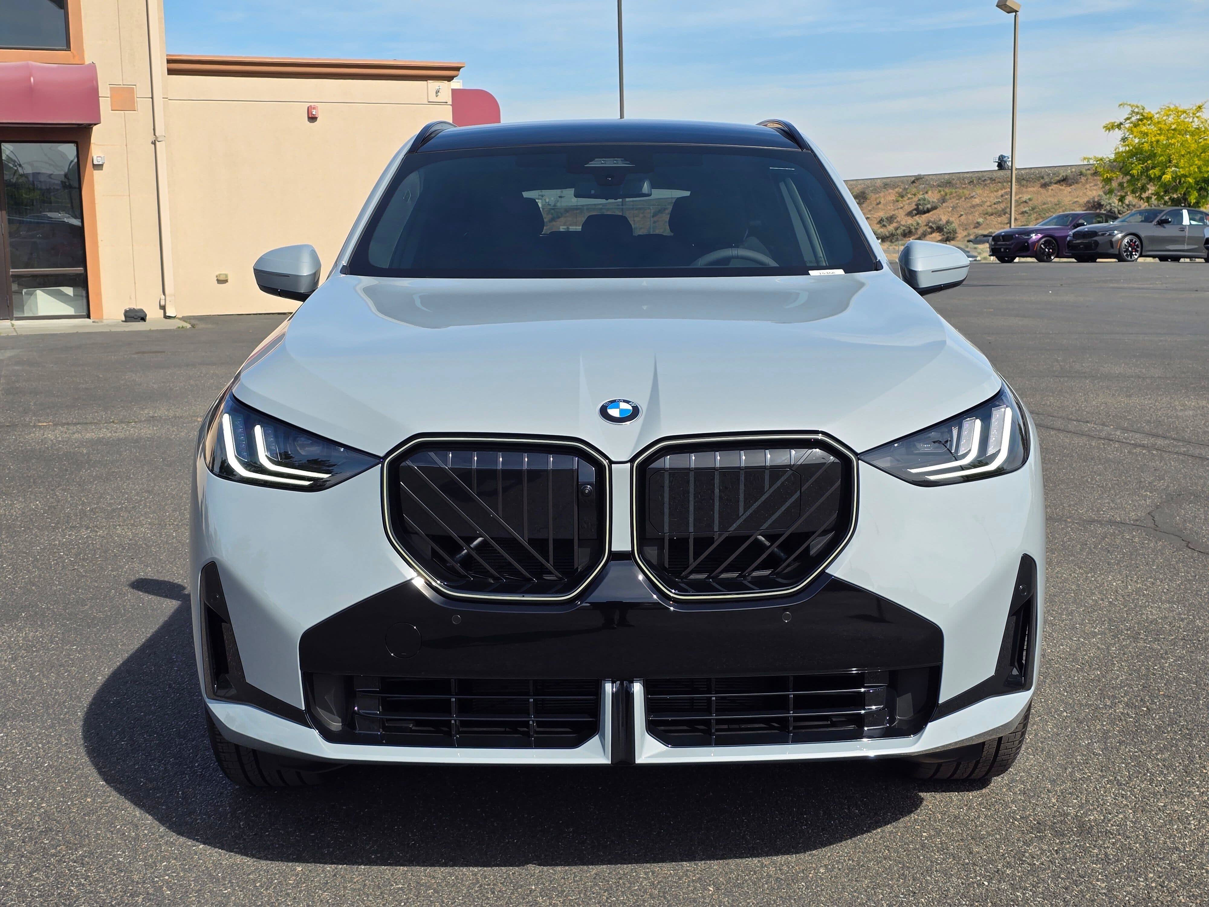 New 2026 BMW X3 xDrive30i w/ Premium Package AWD/4WD image 6