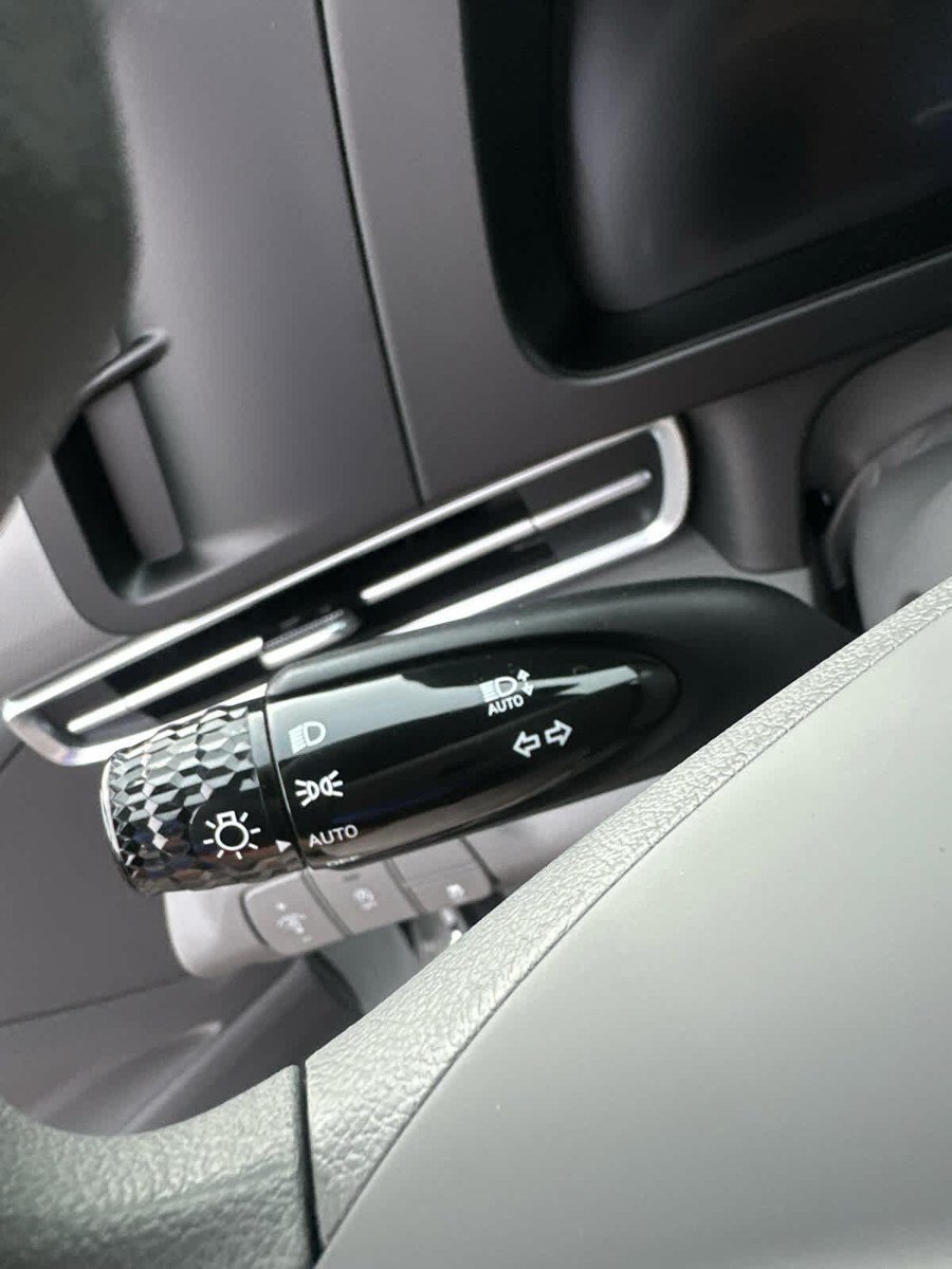 New 2026 Hyundai Elantra SE FWD image 14
