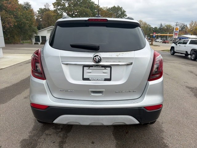 Used 2018 Buick Encore Preferred image 4