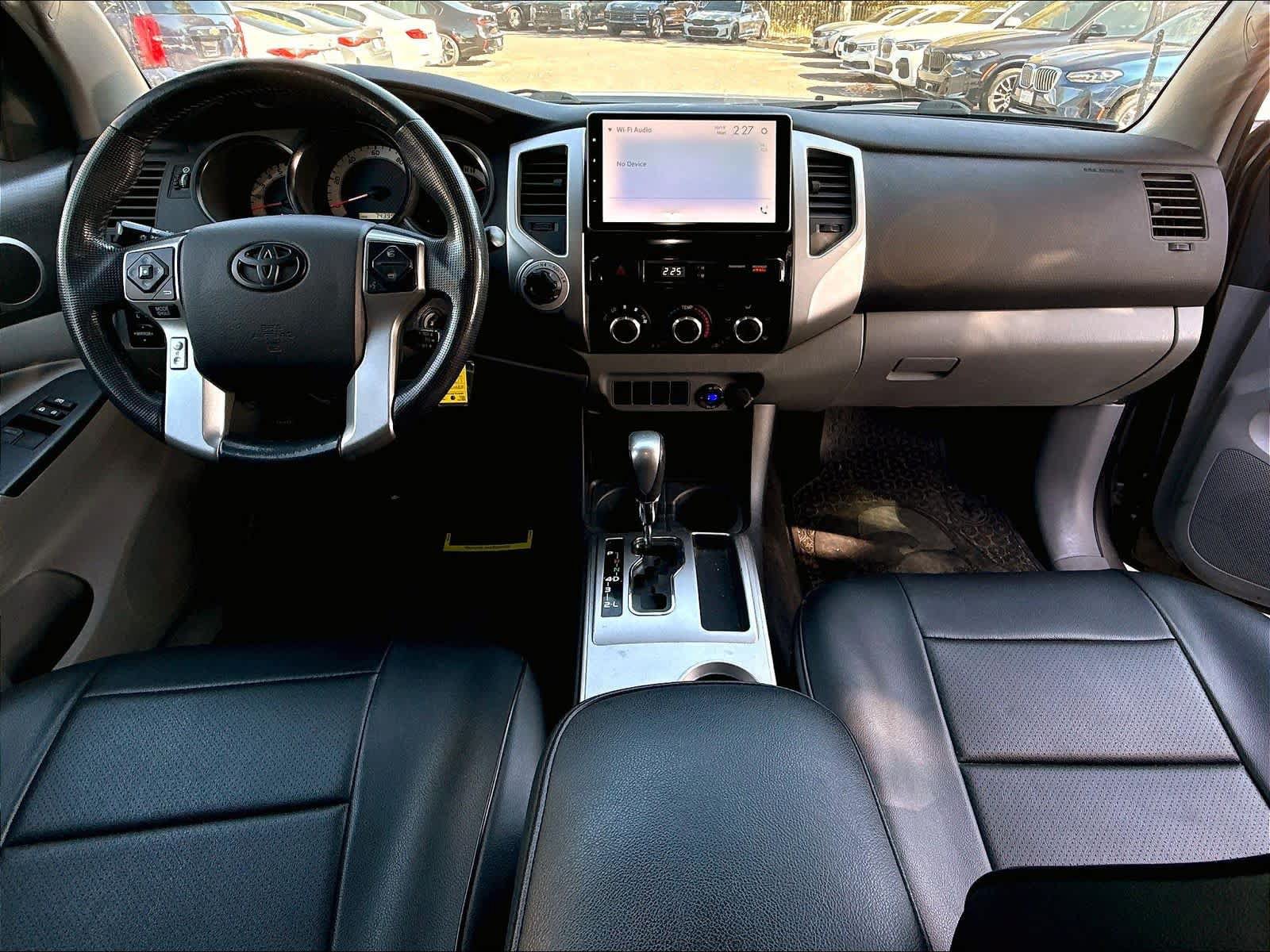 Used 2014 Toyota Tacoma 4x4 Access Cab V6 w/ SR5 Package image 9