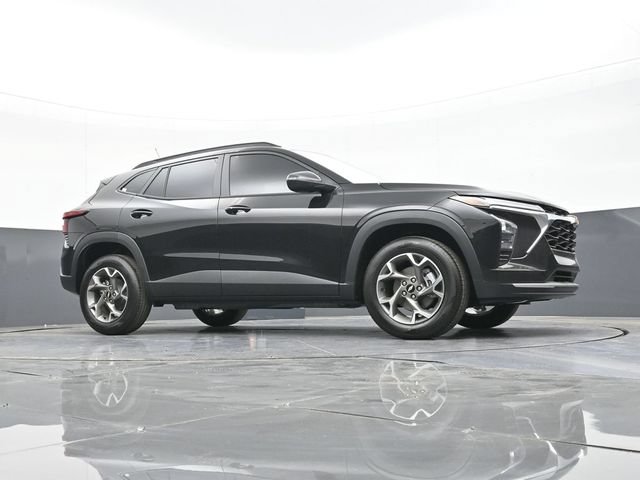 New 2026 Chevrolet Trax LT w/ Driver Confidence Package FWD image 44