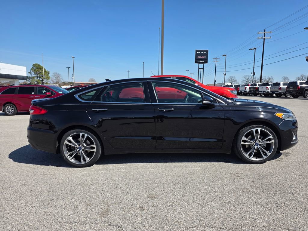 Used 2019 Ford Fusion Titanium image 7