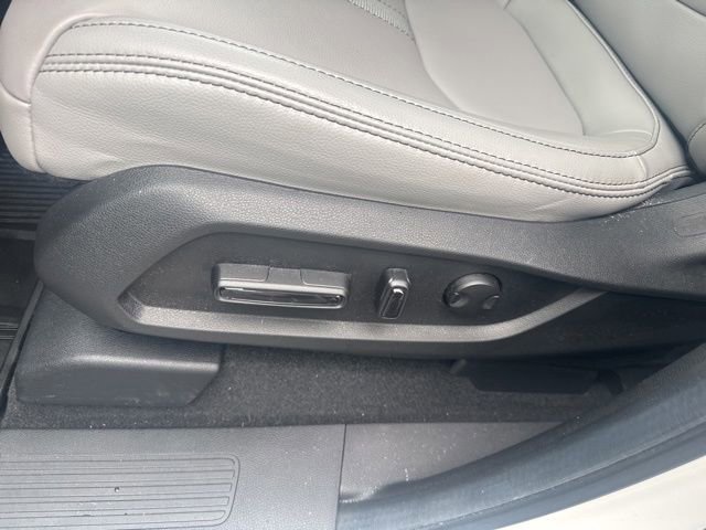 Used 2025 Honda Pilot Touring image 20