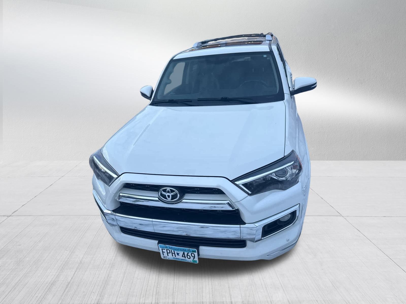 Used 2016 Toyota 4Runner Limited image 7