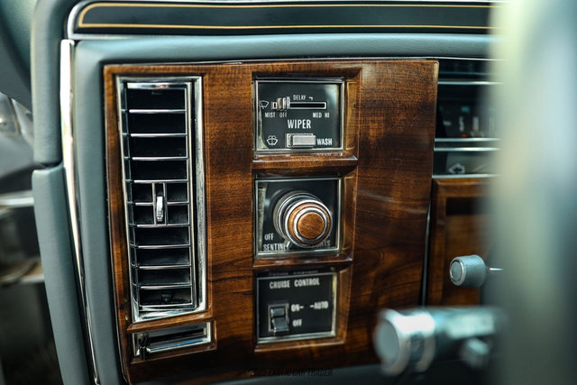 Used 1986 Cadillac Brougham Brougham image 51