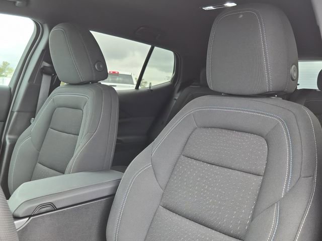 Used 2025 Chevrolet Equinox EV LT image 16