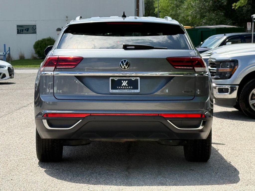 Used 2023 Volkswagen Atlas Cross Sport SE w/ Black Wheel Package image 7