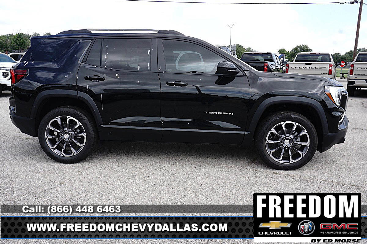 New 2026 GMC Terrain Elevation w/ Elevation Premium Package FWD image 8