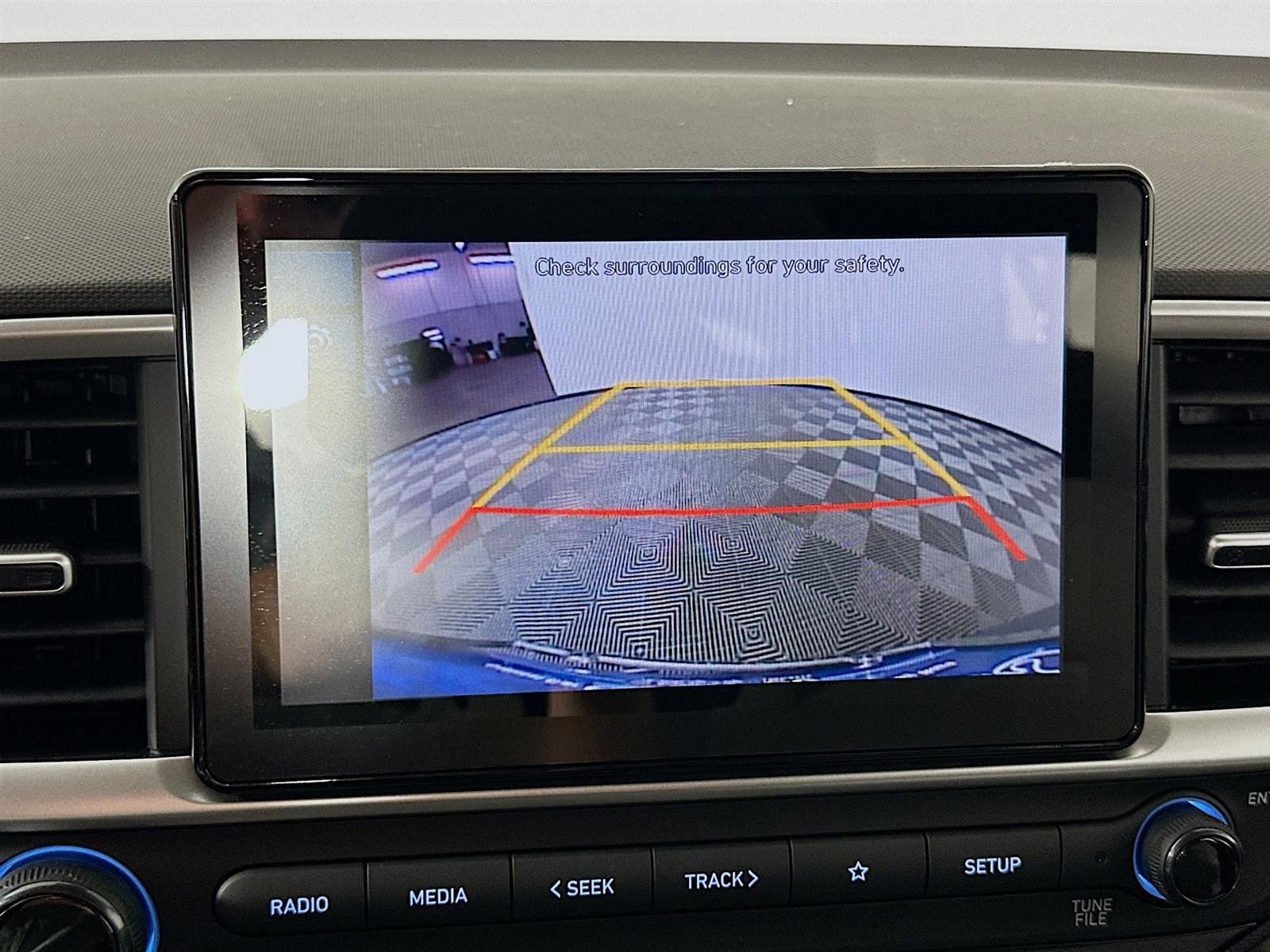 New 2025 Hyundai Venue SEL image 16