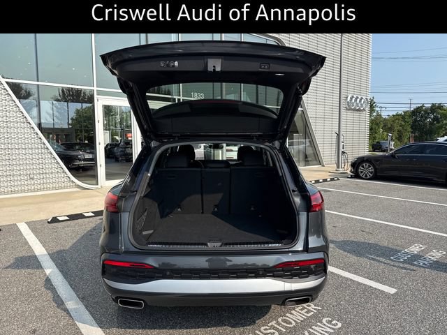 Certified 2025 Audi Q5 Premium w/ Convenience Package AWD/4WD image 13
