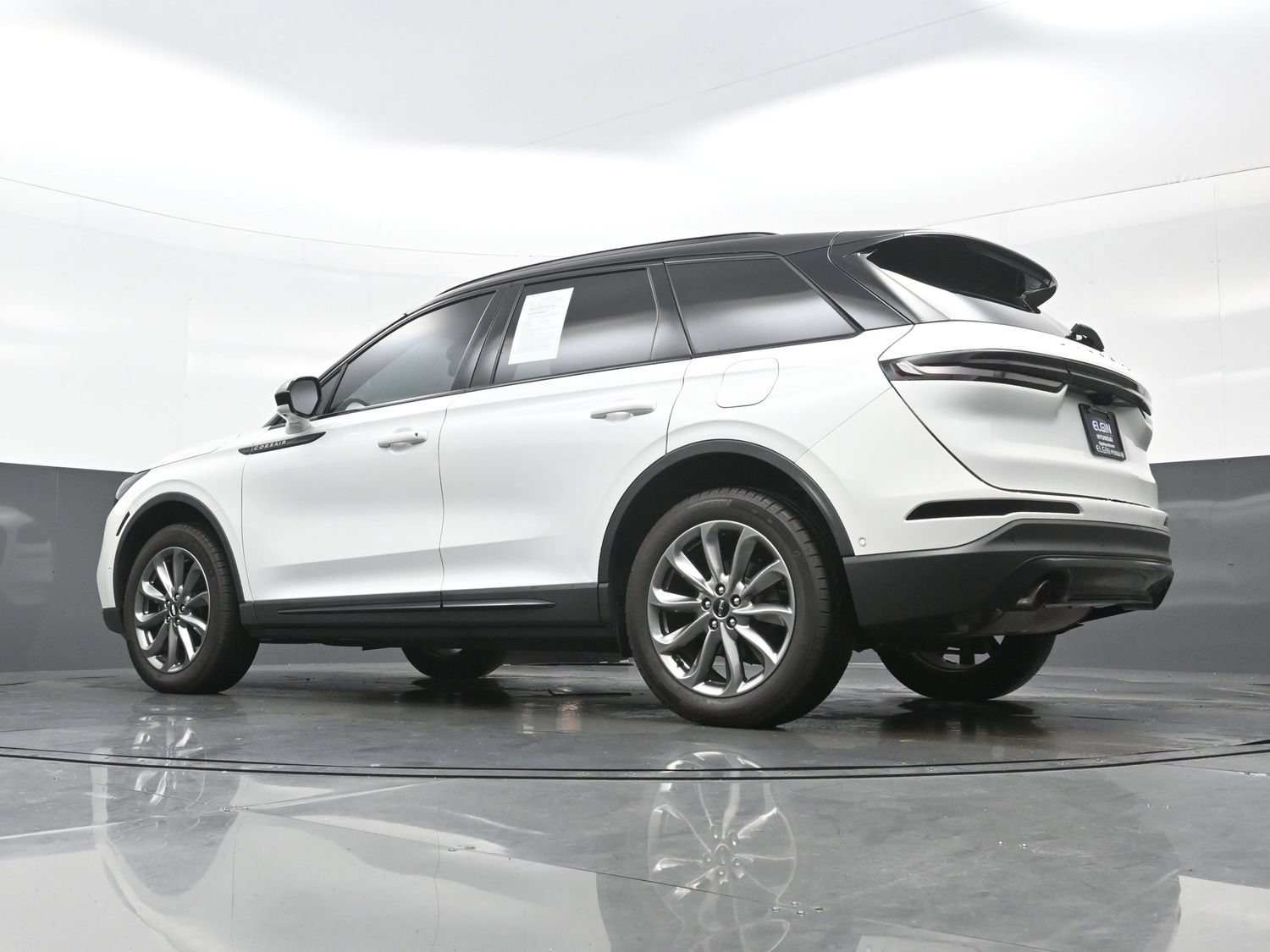 Used 2022 Lincoln Corsair AWD w/ Premium Package image 30