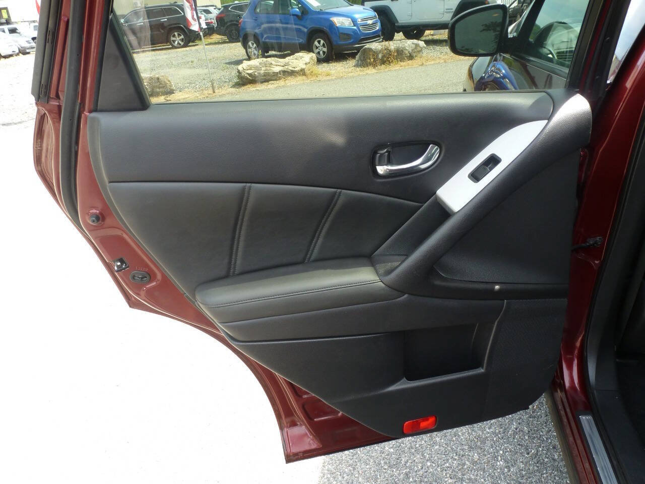 Used 2011 Nissan Murano SL AWD/4WD image 36