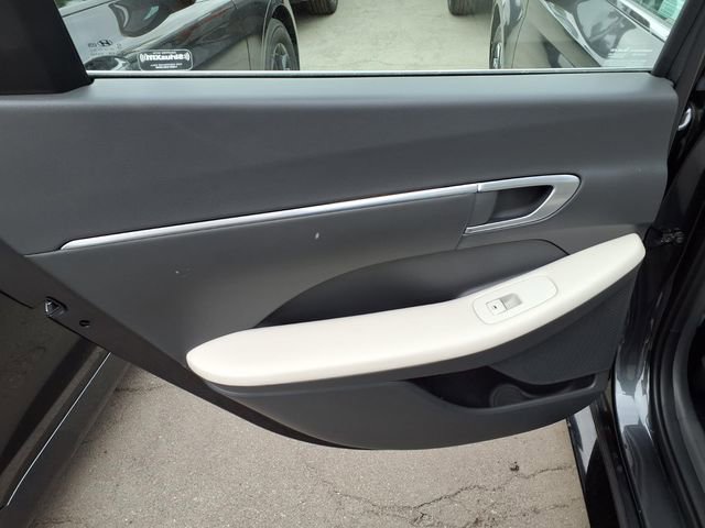 Certified 2023 Hyundai Sonata SEL w/ Cargo Package FWD image 7