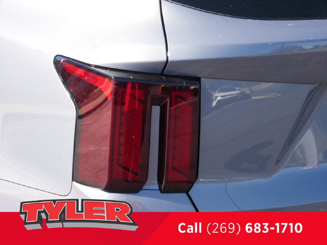 Used 2025 Kia Sorento S w/ Panoramic Sunroof Package AWD/4WD image 11