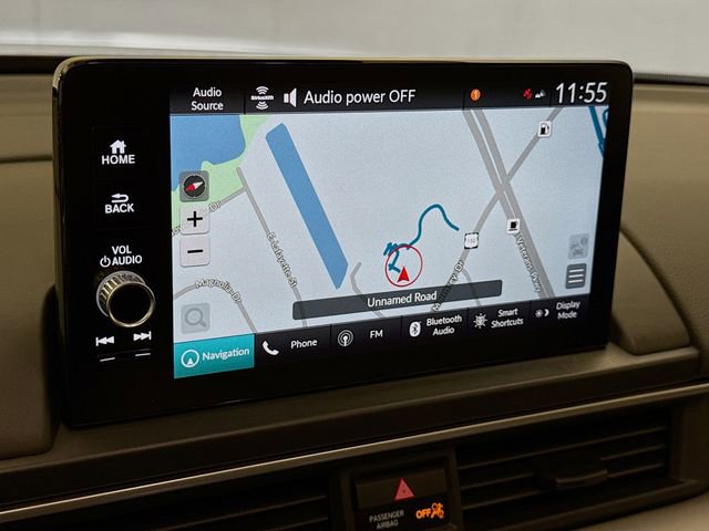 Used 2025 Honda Pilot Touring image 13