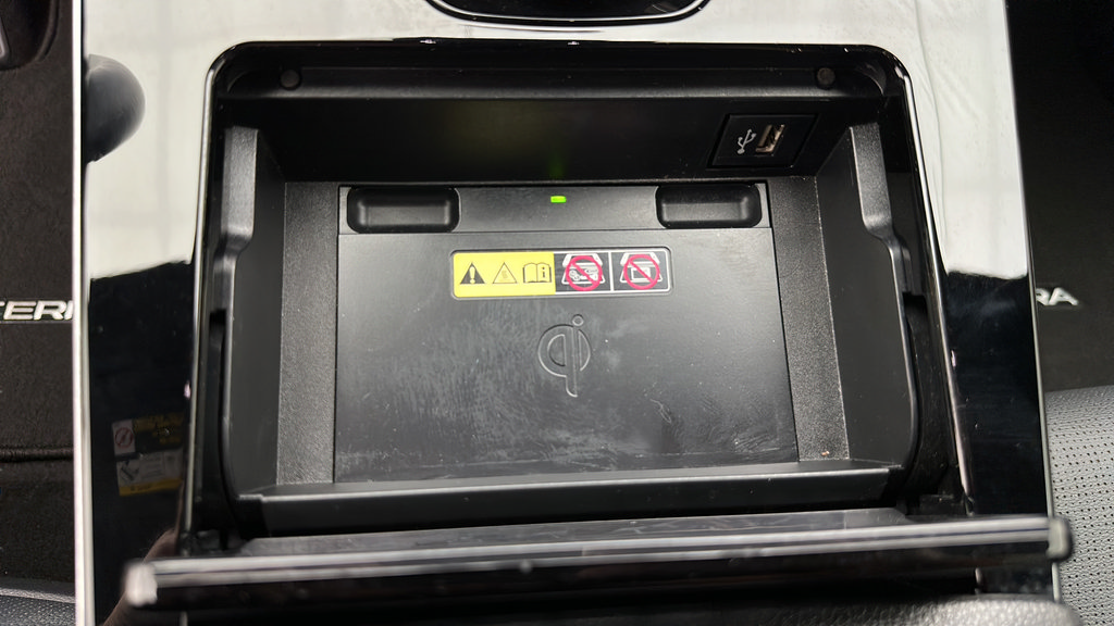Used 2023 Subaru Solterra AWD image 19