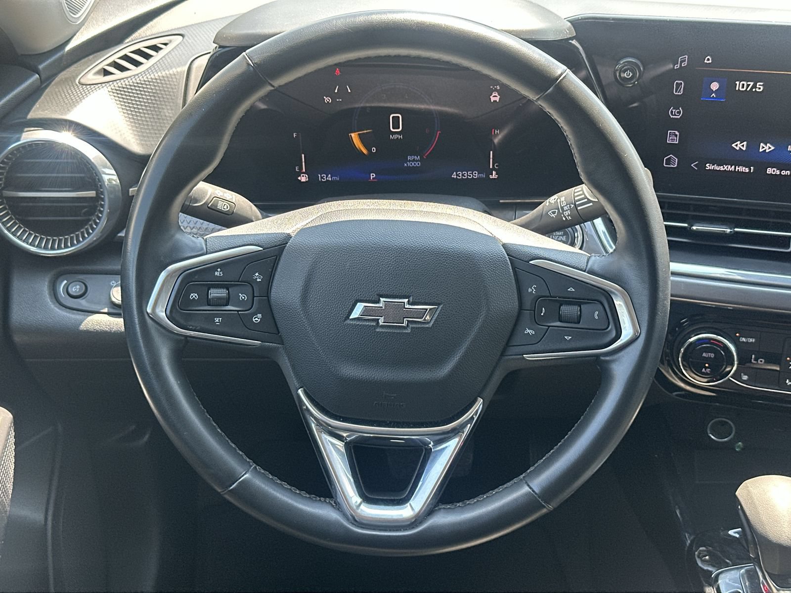 Used 2024 Chevrolet Trax ACTIV FWD image 19