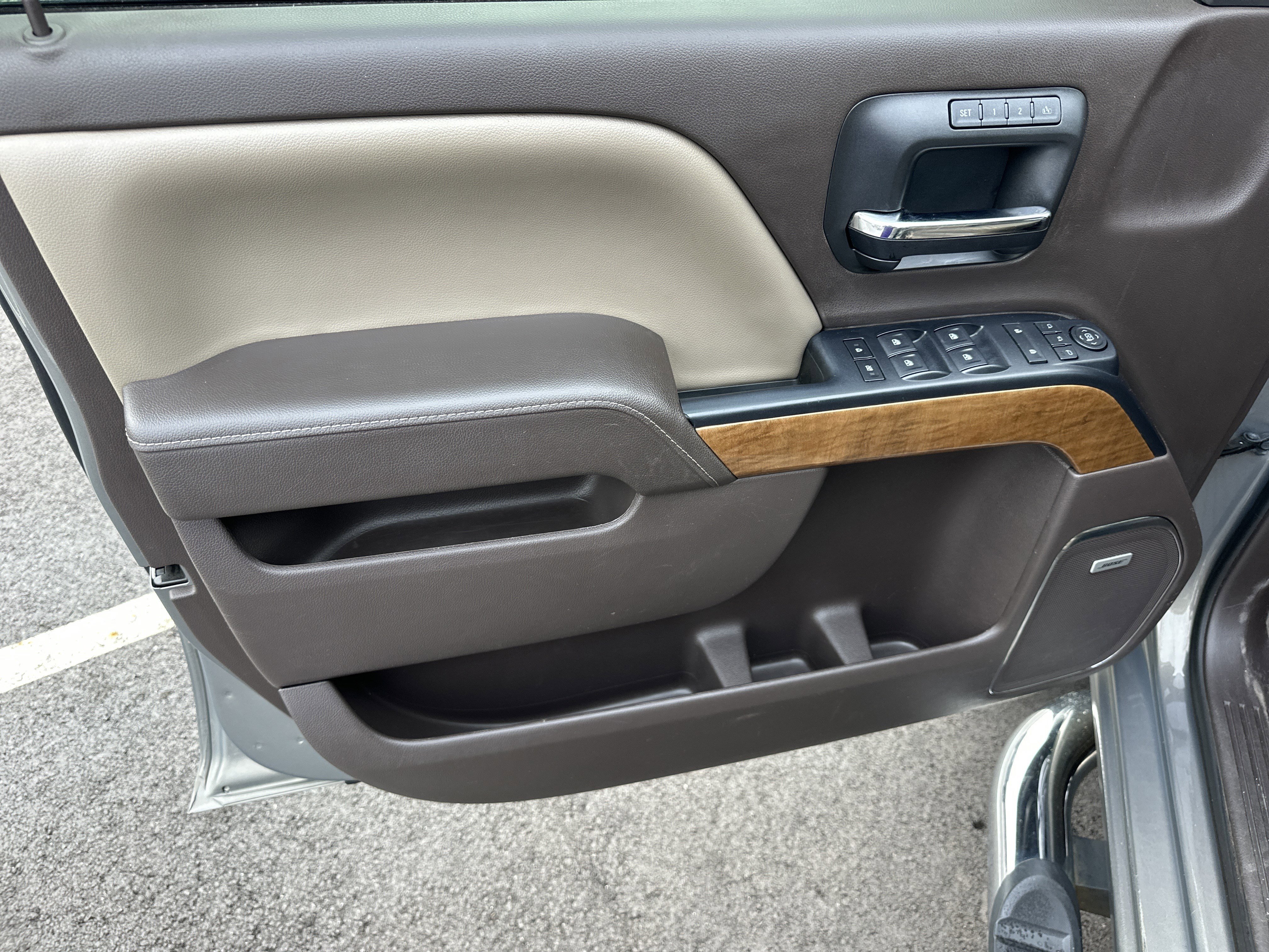 Certified 2017 Chevrolet Silverado 1500 LTZ w/ Sport Package image 11