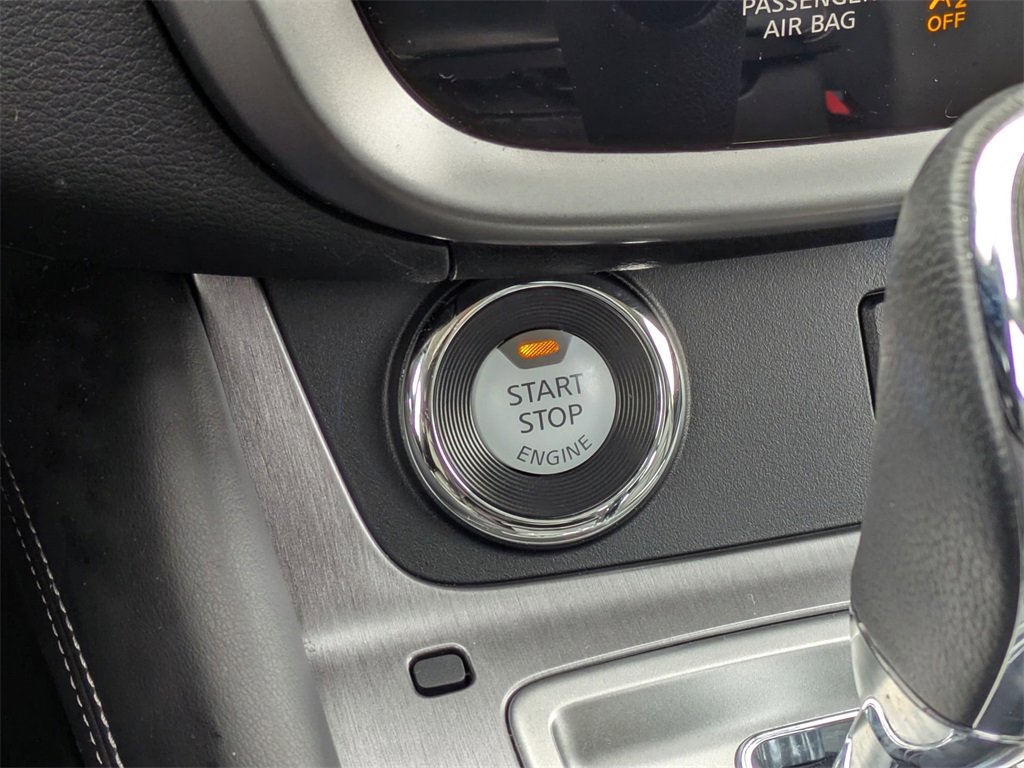 Used 2024 Nissan Murano SV w/ SV Midnight Edition Package image 27