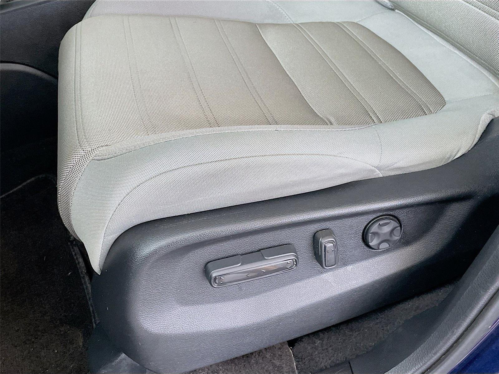 Used 2018 Honda CR-V EX image 22