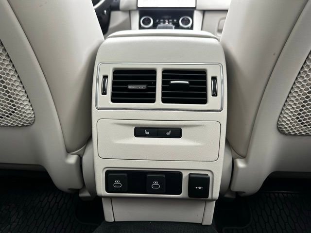 Used 2026 Jaguar F-PACE R-Dynamic S image 23