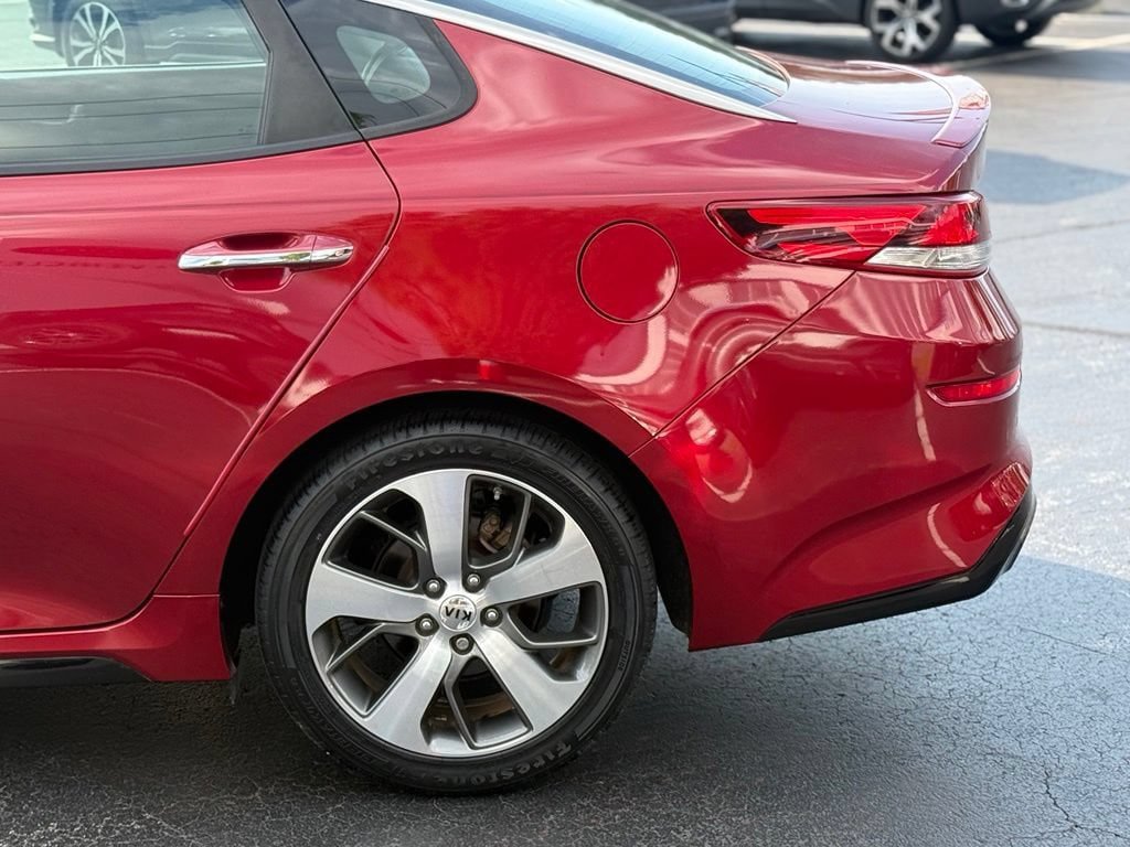 Used 2020 Kia Optima S FWD image 4