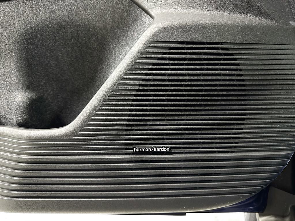 New 2026 Subaru Outback Touring XT image 17