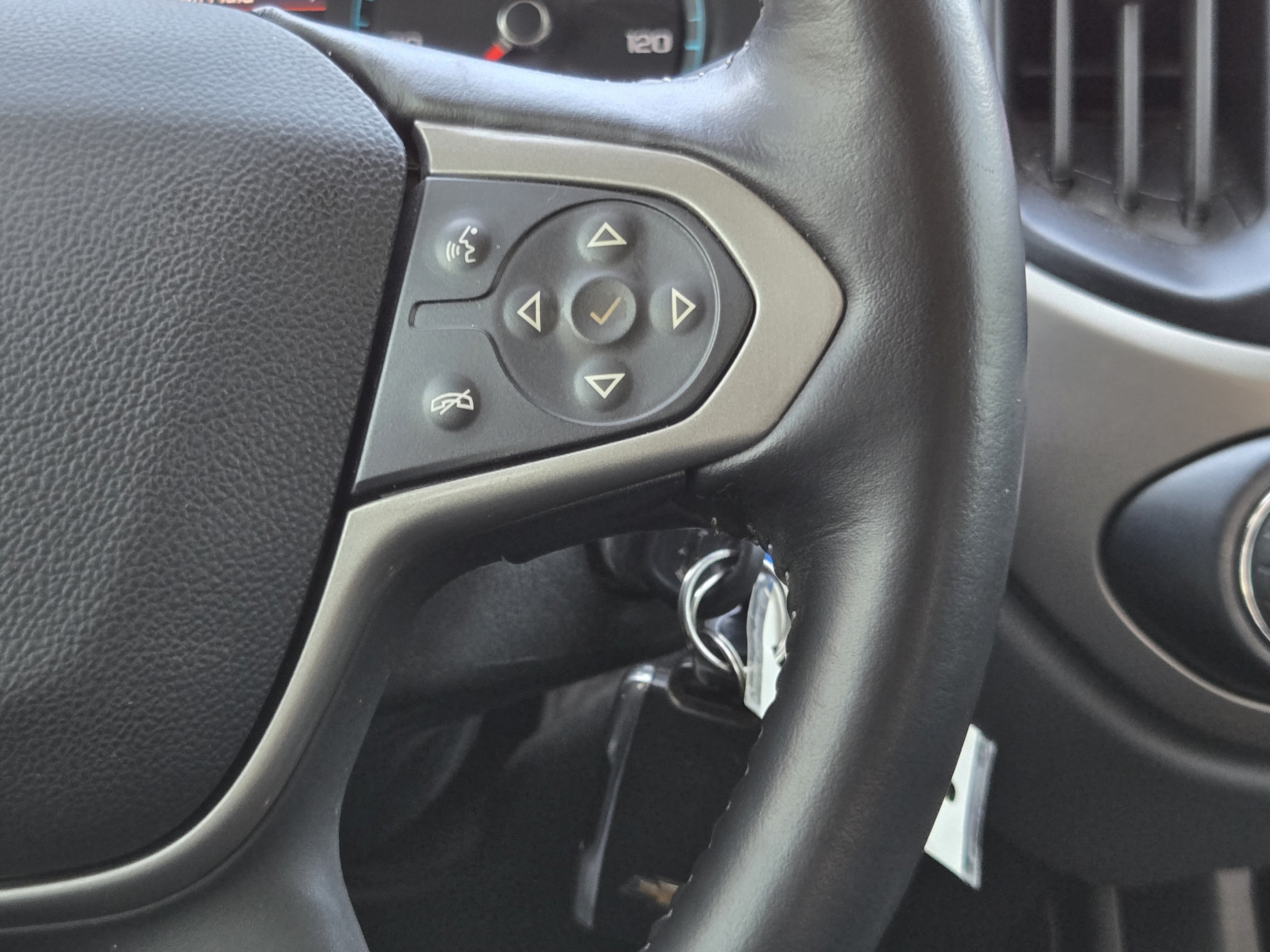 Used 2019 Chevrolet Colorado Z71 RWD image 26