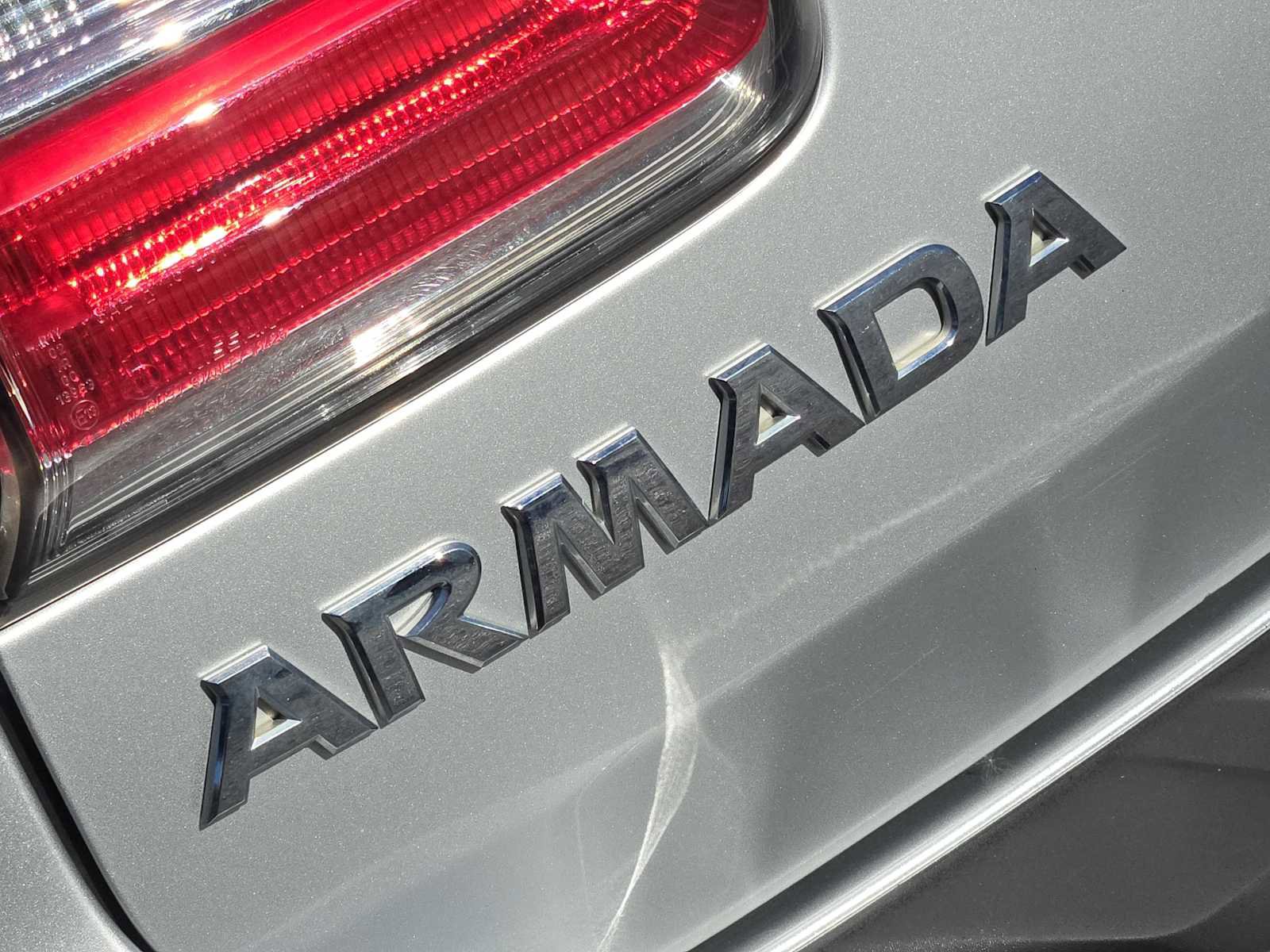 Used 2020 Nissan Armada SL w/ Premium Package image 10