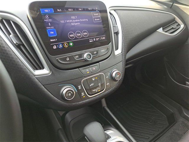 Used 2024 Chevrolet Malibu RS image 15