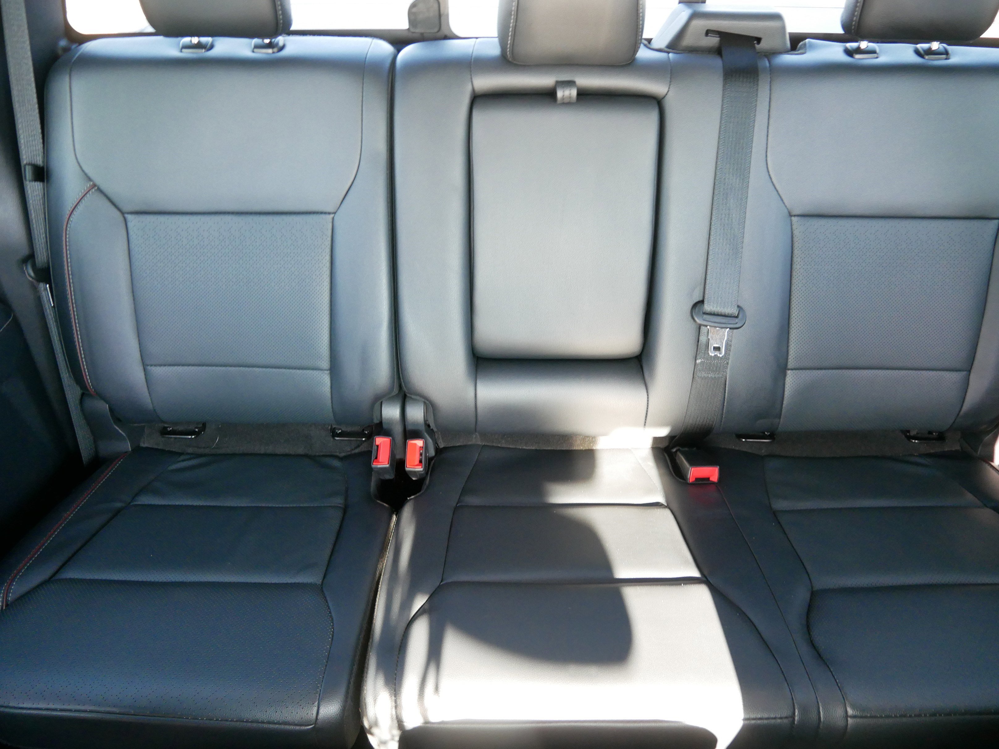 Used 2022 Ford F150 Lariat w/ Equipment Group 501A Mid image 13