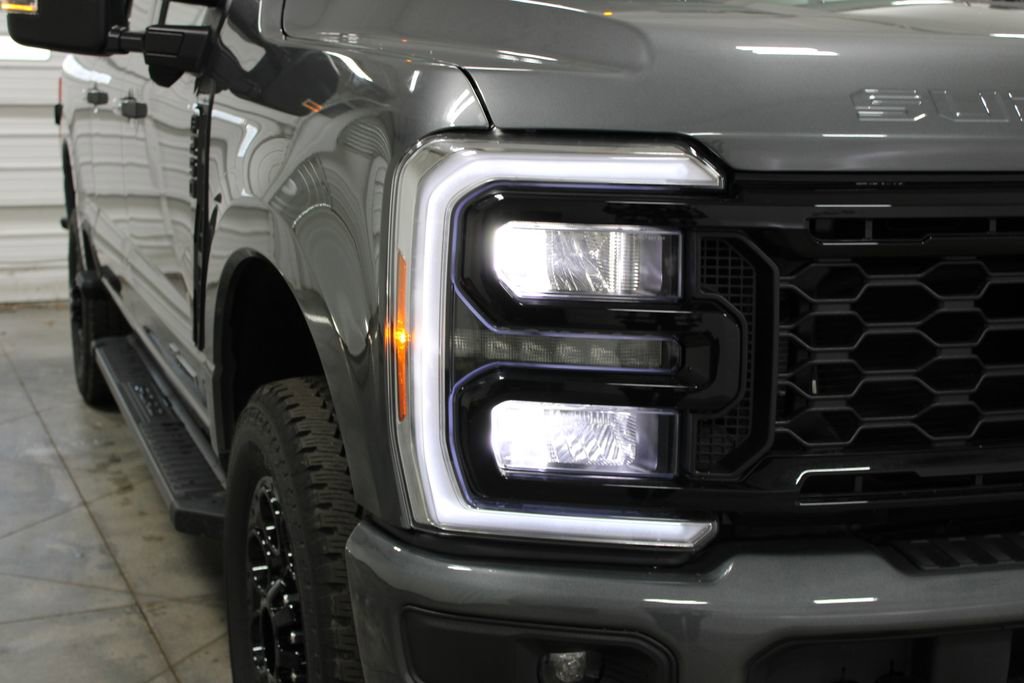 New 2026 Ford F250 XLT w/ XLT Premium Package image 11