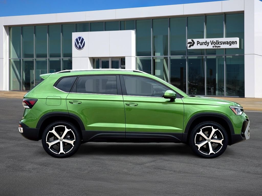 New 2026 Volkswagen Taos SEL AWD/4WD image 9