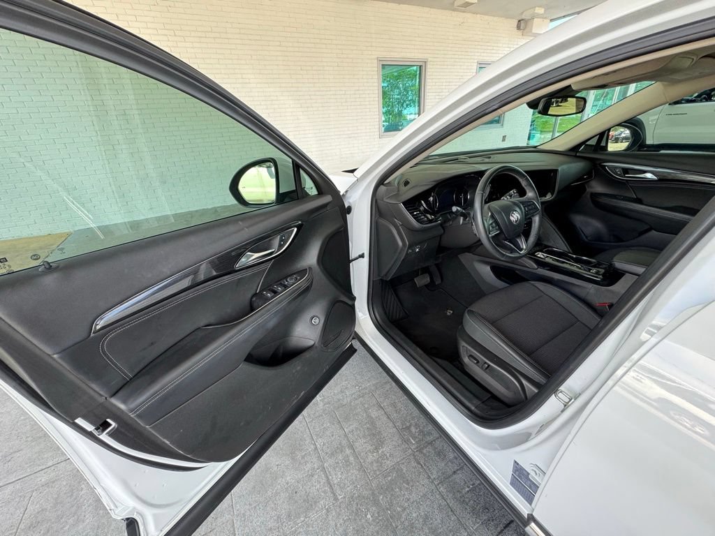 Used 2023 Buick Envision Preferred AWD/4WD image 9