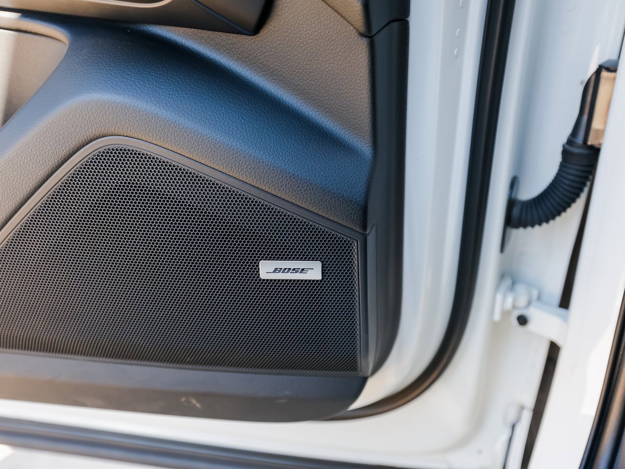 Certified 2025 Porsche Cayenne image 22