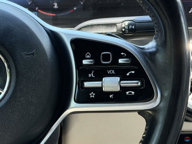 Used 2022 Mercedes-Benz GLA 250 4MATIC w/ Premium Package Lite image 23