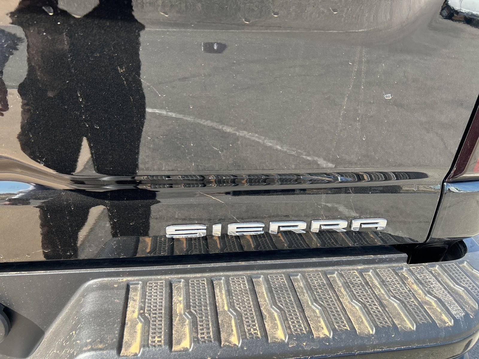 Used 2025 GMC Sierra 2500 Denali Ultimate image 11