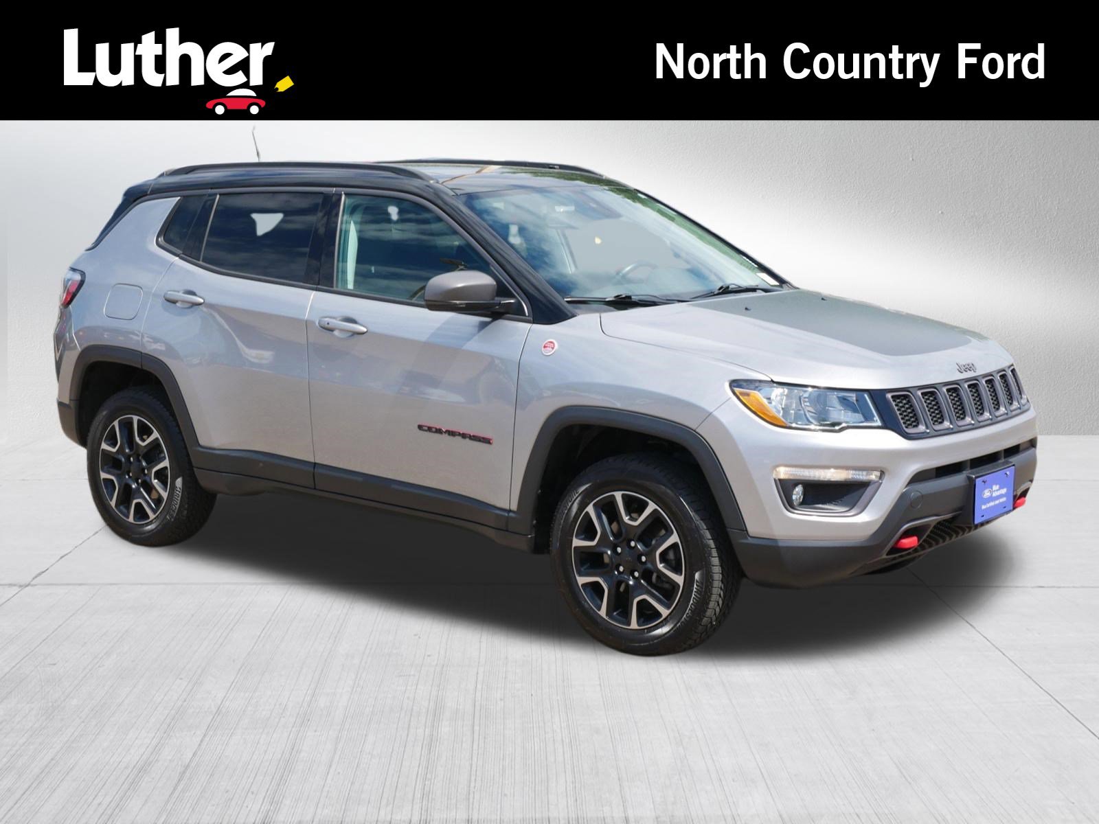 Used 2019 Jeep Compass Trailhawk w/ Safety & Security Group AWD/4WD image 1