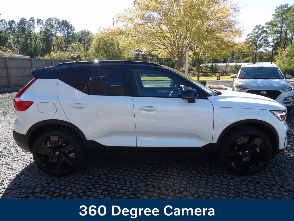 New 2026 Volvo XC40 B5 Ultra w/ Protection Package Premier AWD/4WD image 4