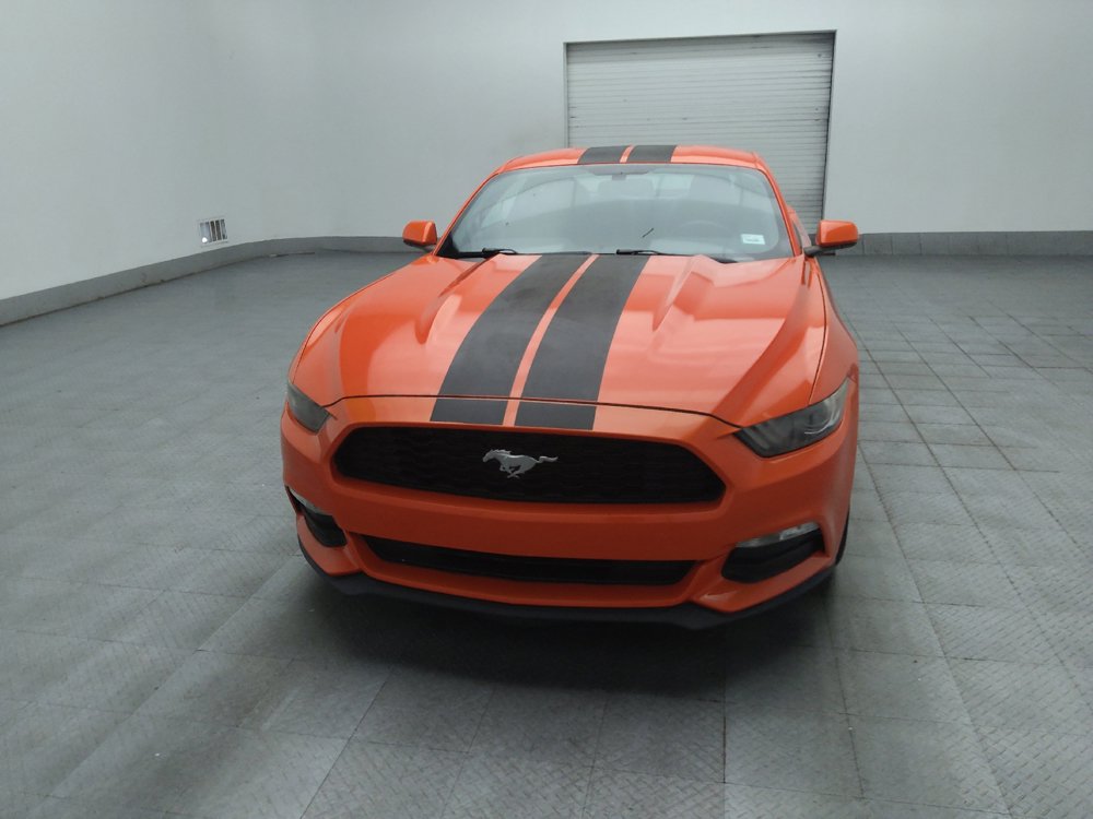 Used 2016 Ford Mustang Coupe RWD image 15