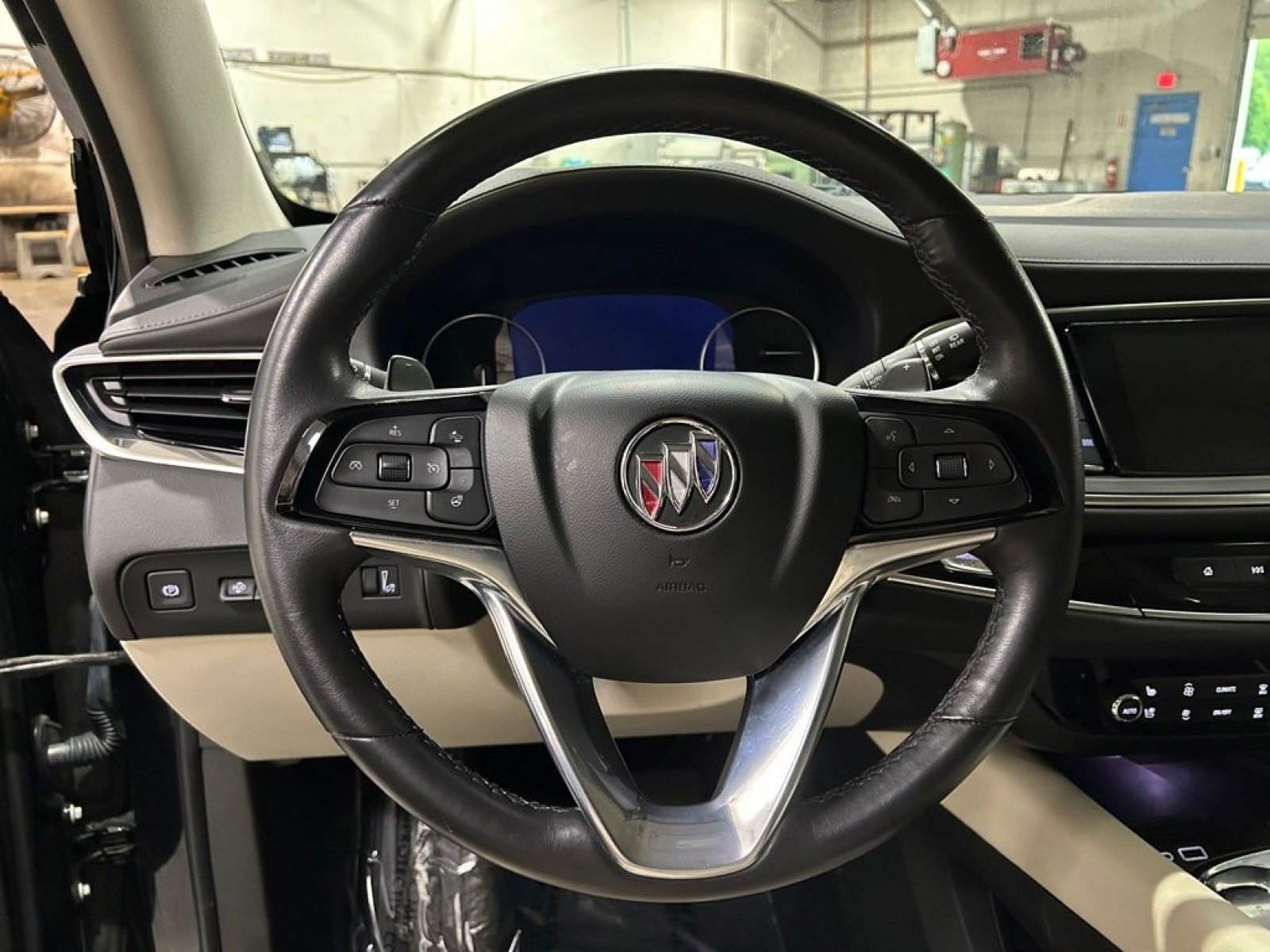 Used 2024 Buick Enclave Avenir w/ Avenir Technology Package FWD image 16