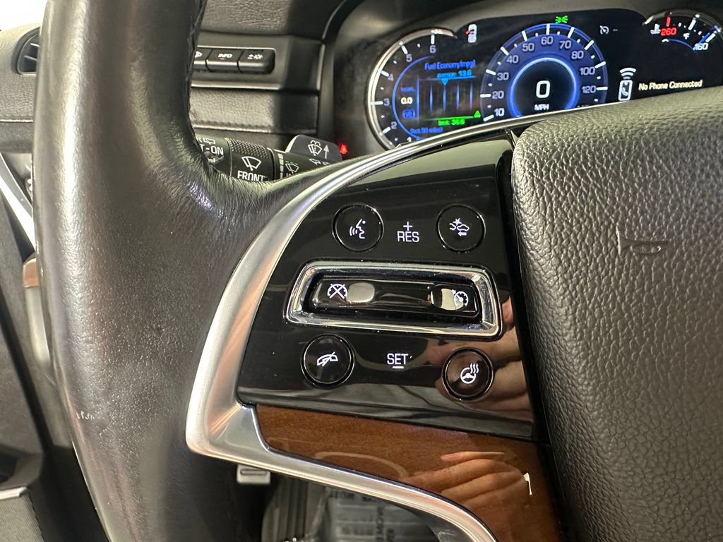 Used 2018 Cadillac Escalade Luxury w/ LPO, Radiant Package AWD/4WD image 31