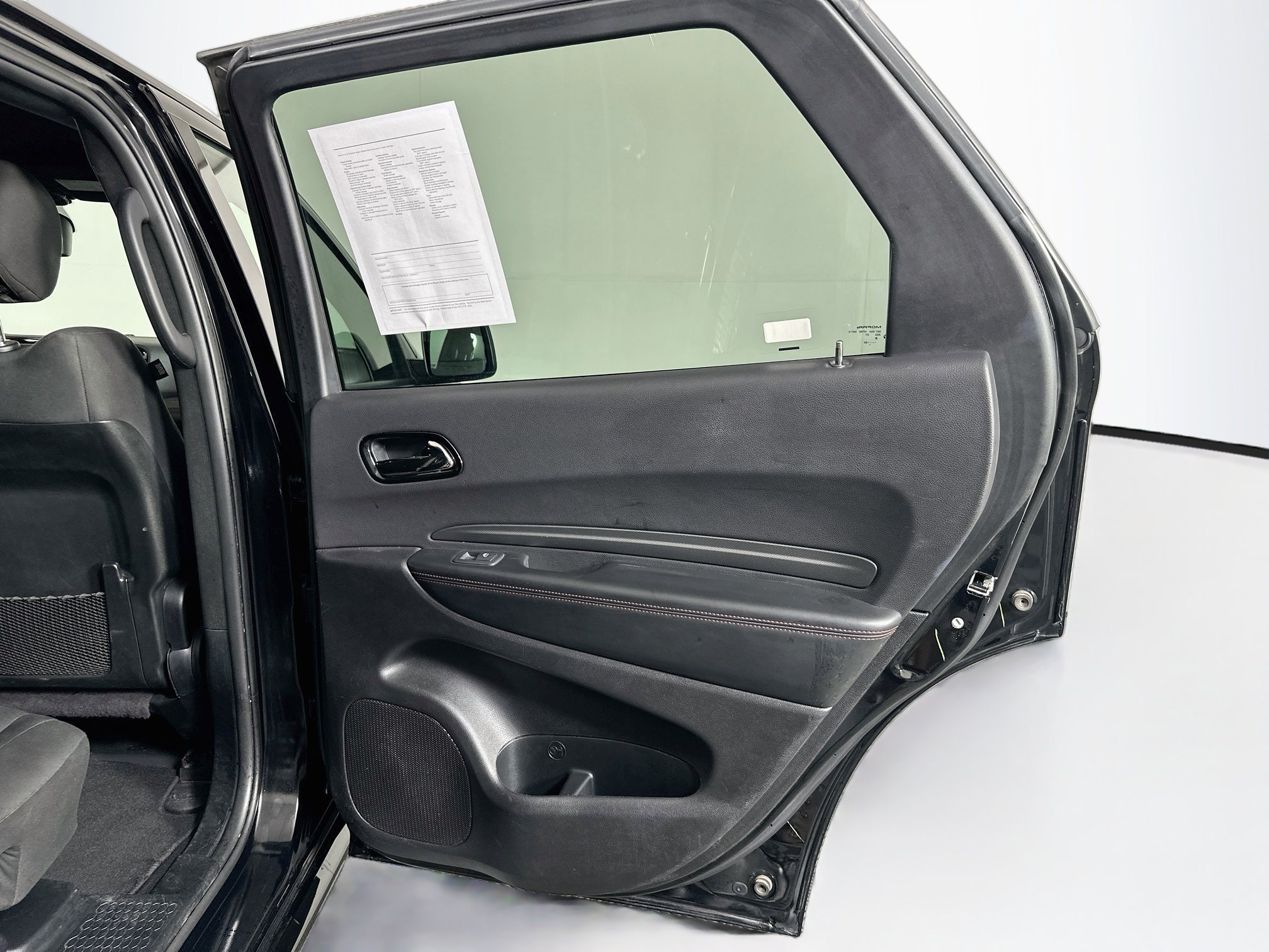 Used 2025 Dodge Durango GT RWD image 33