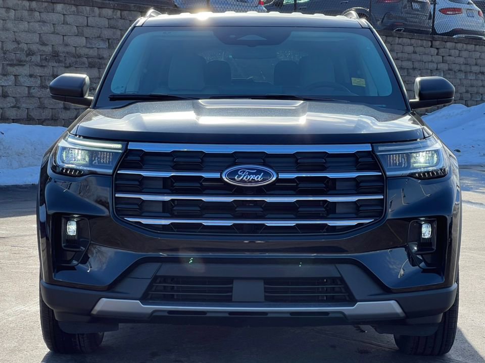 Used 2026 Ford Explorer Active w/ Active Comfort Package image 38