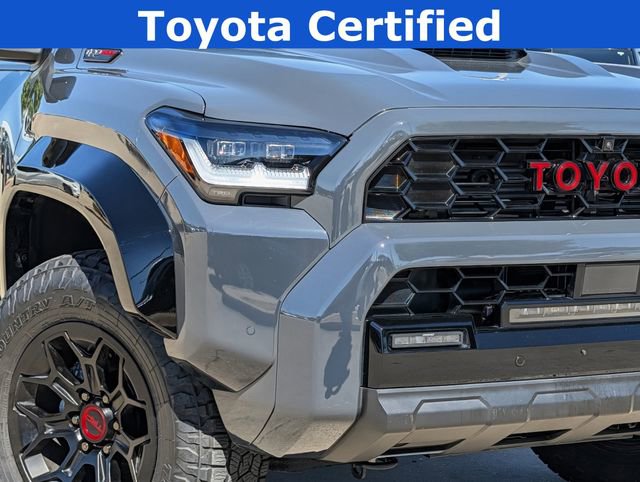 Certified 2025 Toyota 4Runner TRD Off-Road image 3