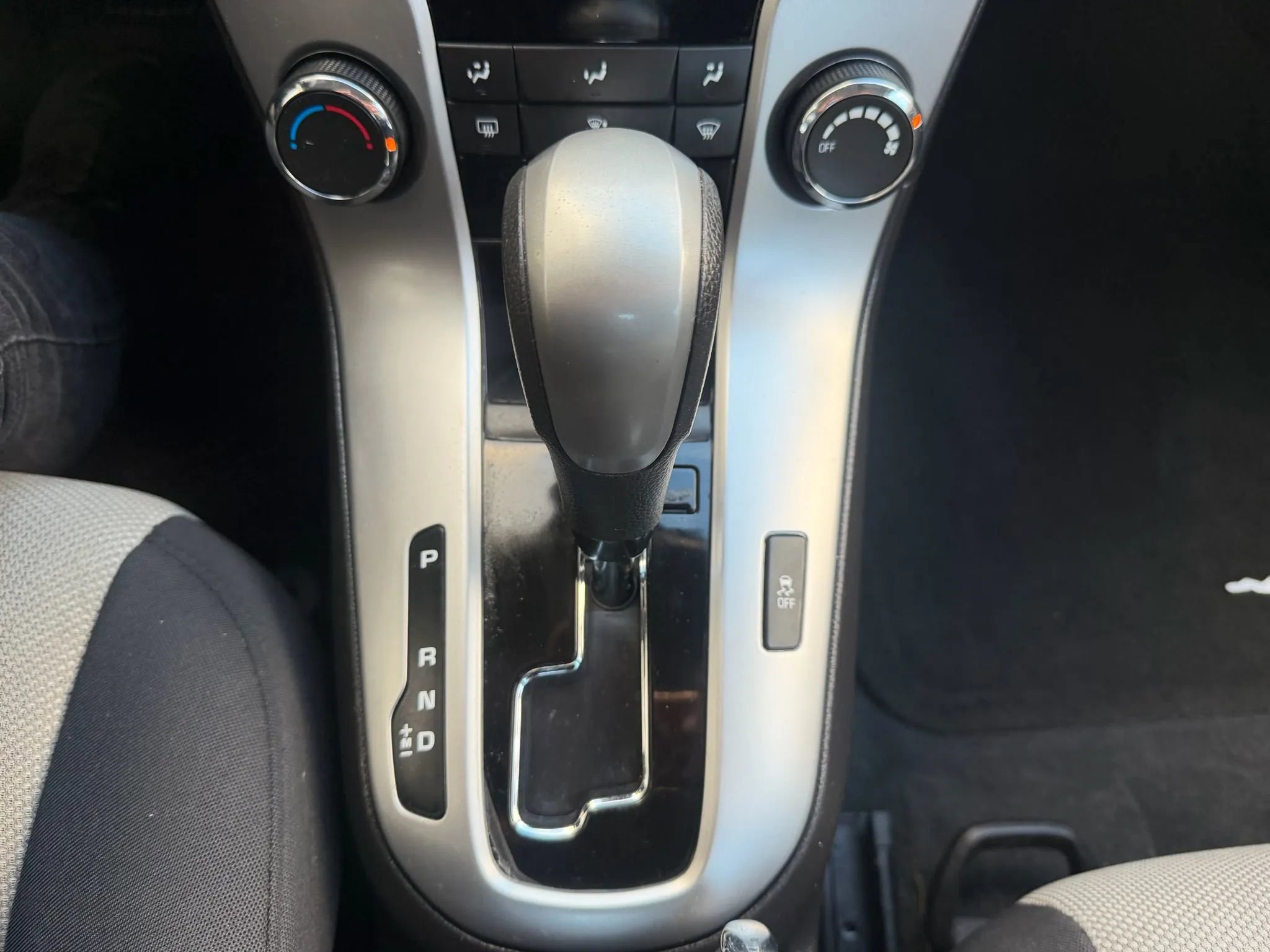 Used 2016 Chevrolet Cruze LS image 19